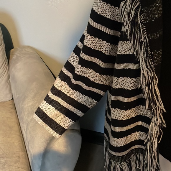 Fringed Jacket - Picture 3 of 6